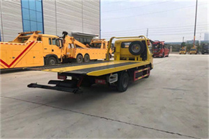 松溪非事故拖车